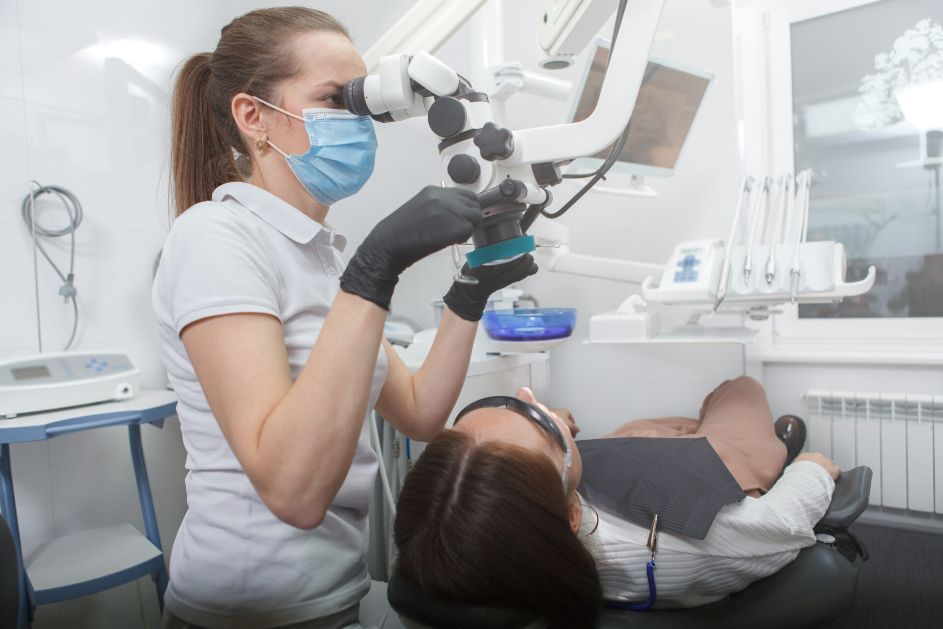 インプラント歯科医院にはどんな設備が充実していればいいの？
